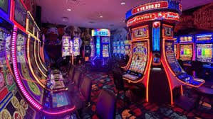 Antarmuka utama platform slot168 menampilkan pasar taruhan olahraga dan permainan live dealer